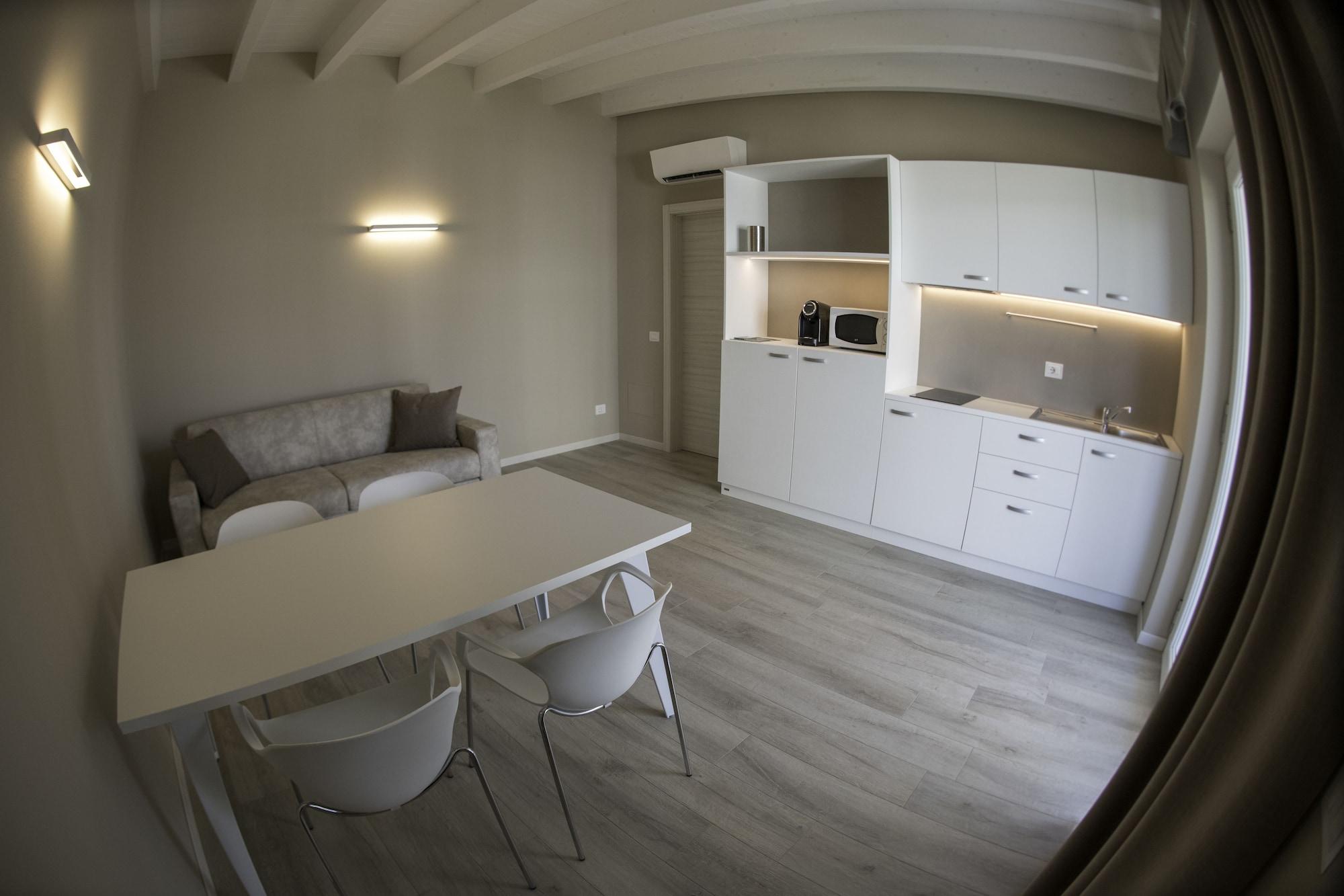 Aurora Aparthotel Peschiera del Garda Extérieur photo