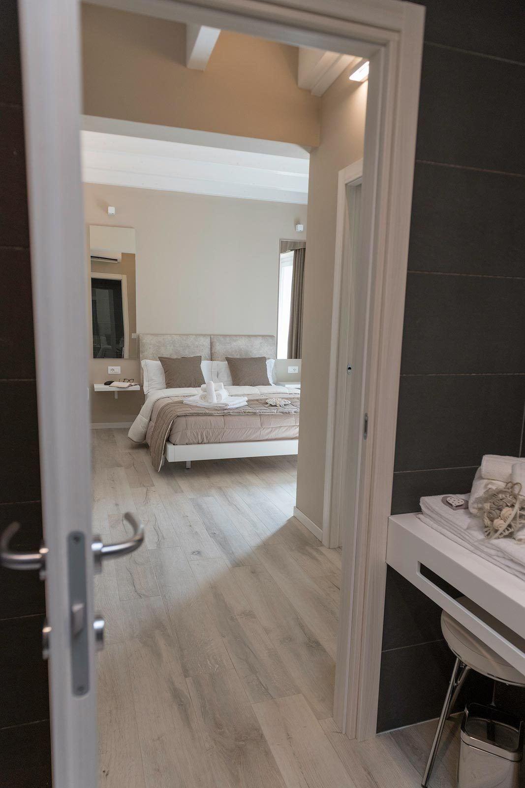 Aurora Aparthotel Peschiera del Garda Extérieur photo
