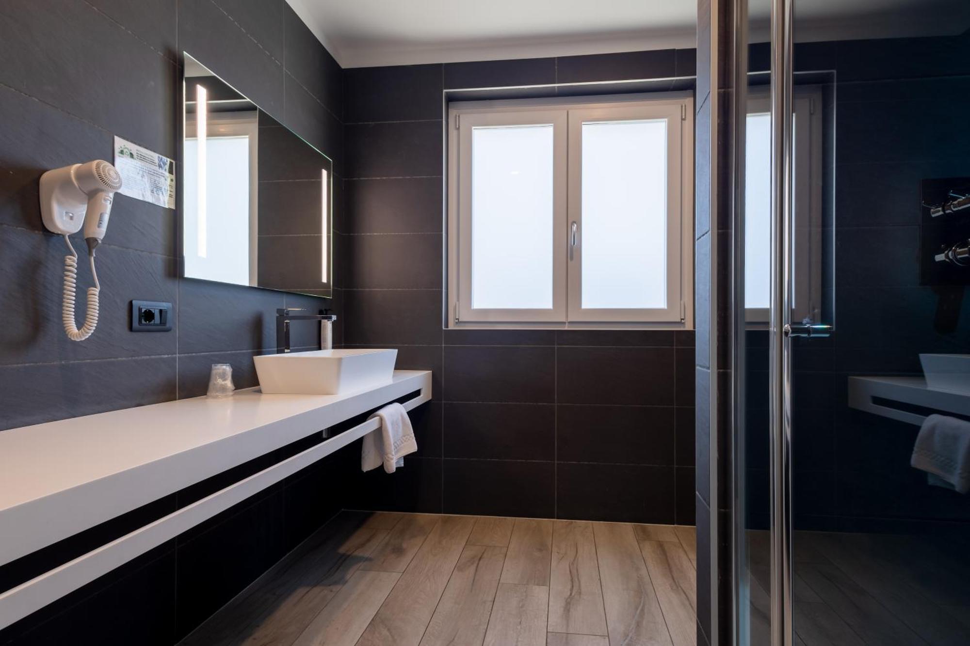 Aurora Aparthotel Peschiera del Garda Extérieur photo
