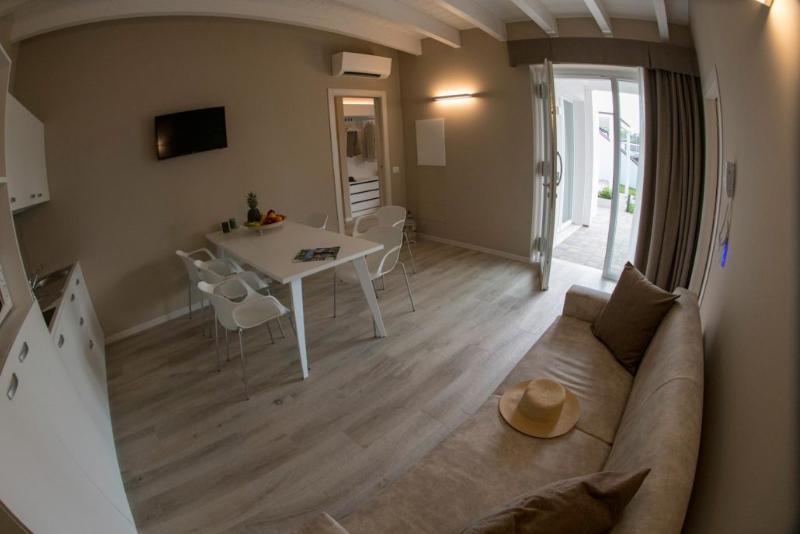 Aurora Aparthotel Peschiera del Garda Extérieur photo